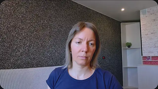 Amanda_Luxe live