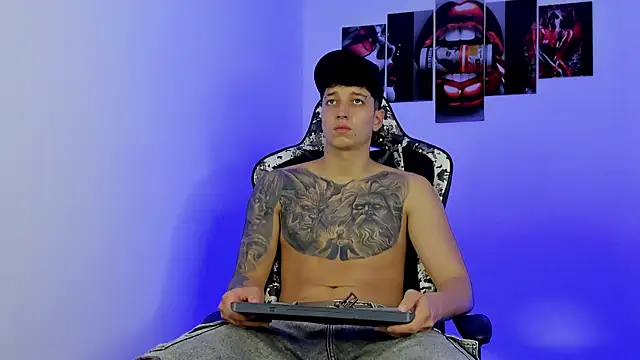 eithan_boy_ live