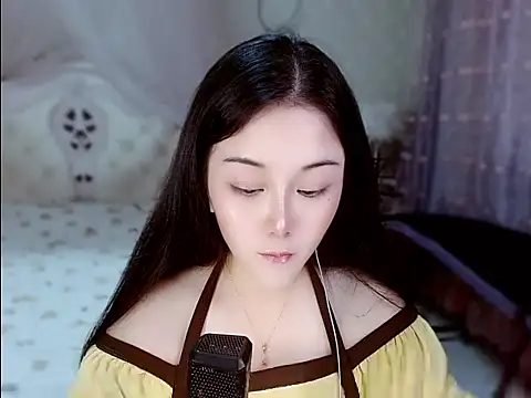 Amy-cnbaby live