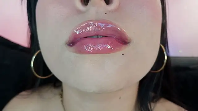 mia_roux1 live