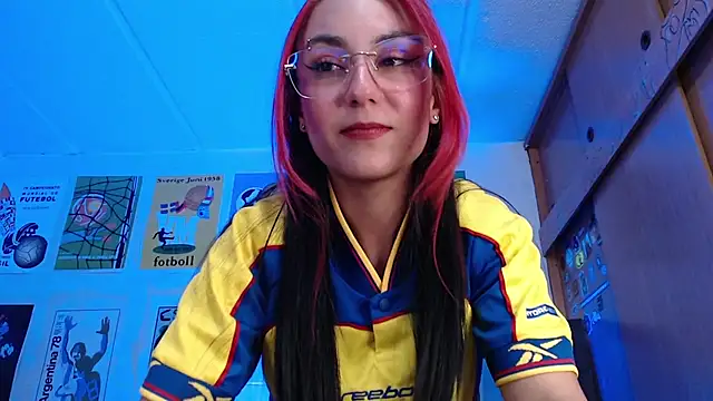 Amy66 live
