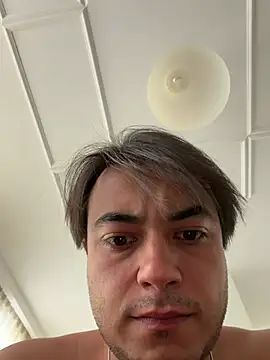 dicsucerboy77 live