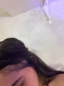 AlessiaVallmont live