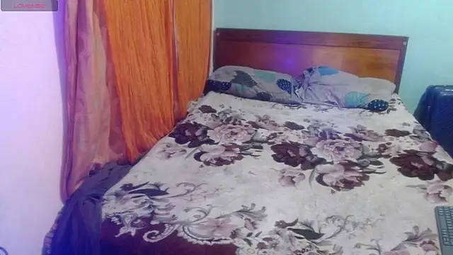 Sasha_raven live