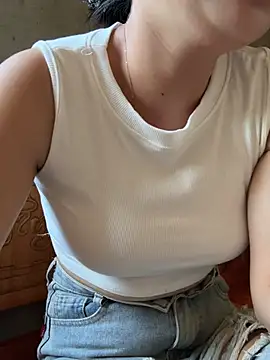 Lilybellle-99 live