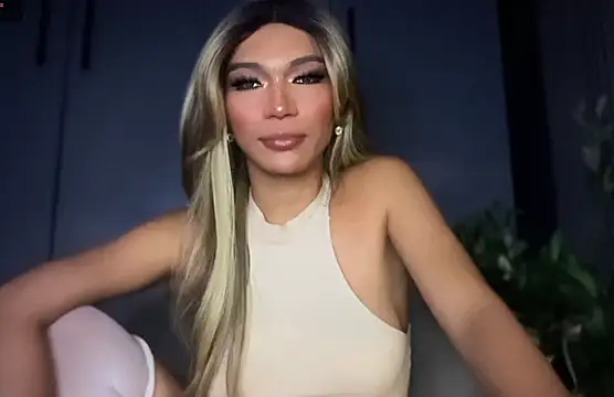 Maria_Manika live
