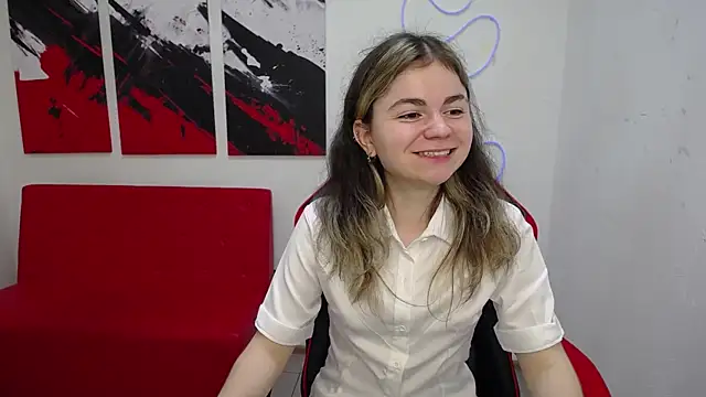 TinaRedly live