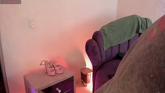 sofi_soft_ live