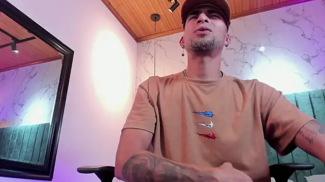 DrakeNeumann live