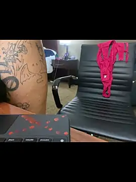 Alexus_Belle live