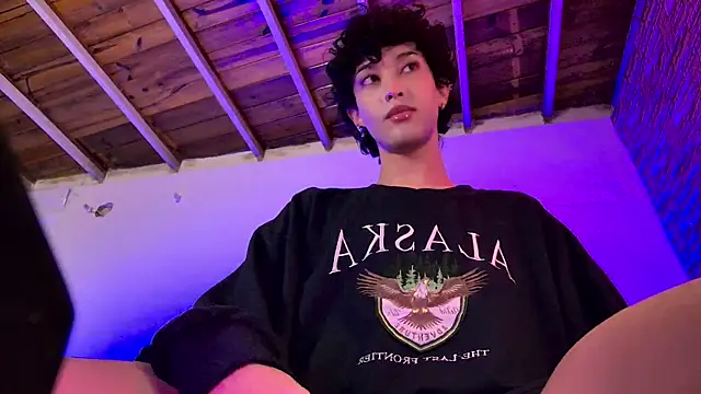 xFemboyToy live