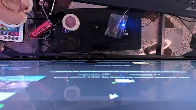 SarahCastro1_ live