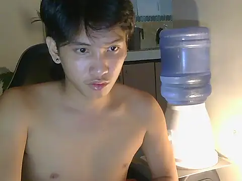 Baby_Aries69 live