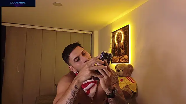 Seth_Vegaa live