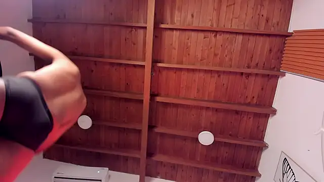 ThiagoVega_ live