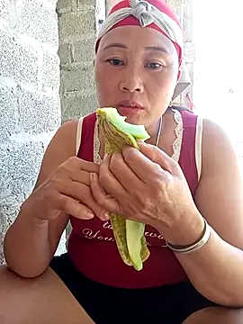 NyloveSquirt live