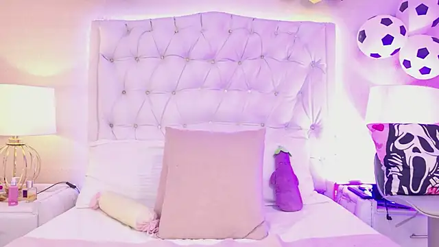 MeganRoseh live