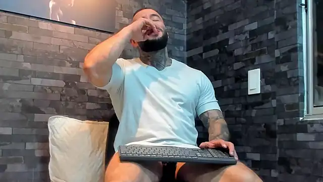 BruceDallas live