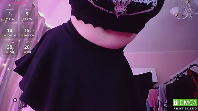 JustMeowGirl live