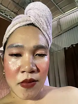 slut_clio live