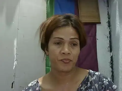 juicycum069 live