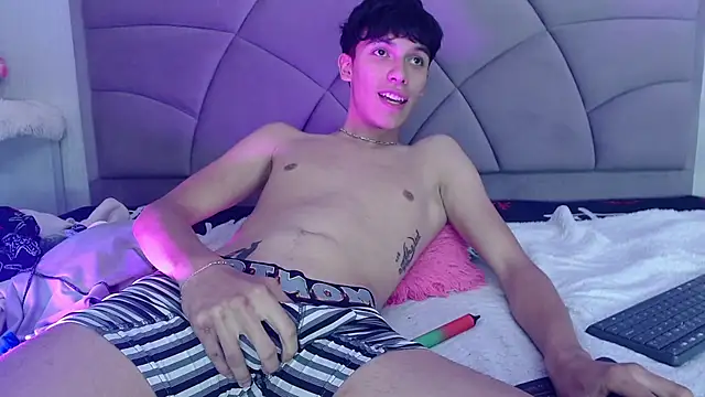 ethan_twink22 live