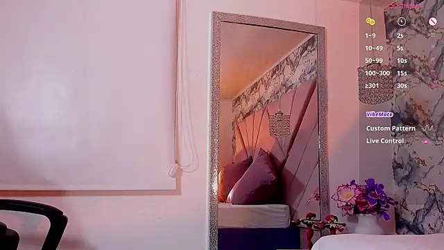 mia_rouxx1 live