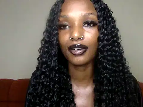 mavelous_mia live