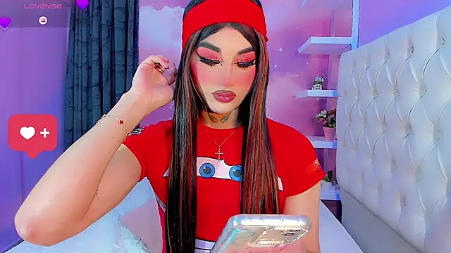 Lexxy_Mattell live