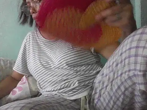 momshe2026 live