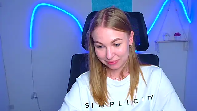 Dana_flowers live