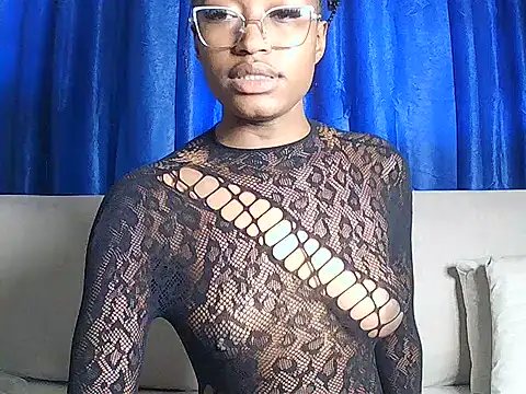 pinky_aura22 live
