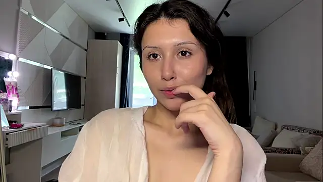 Alicekitty67 live