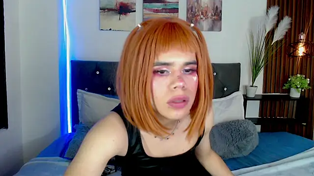 emma_cut3_ live