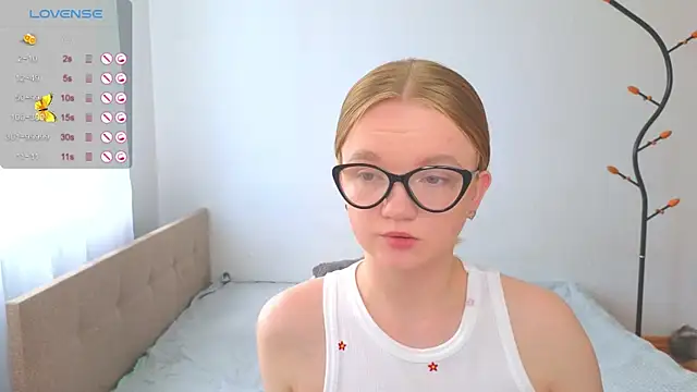 StellaBunny live