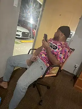 Stressreliever82 live