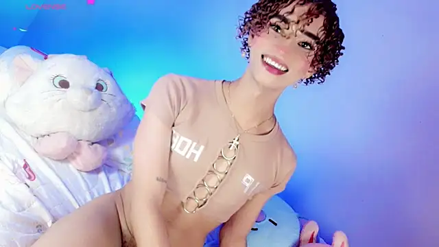 Naughyy_girrl_ live
