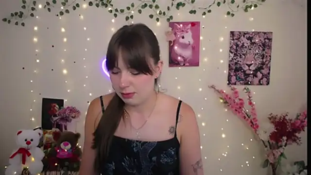 Amanda_Bright_ live
