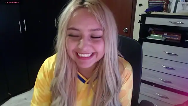 Cammile__Iryna live