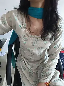 zoya_baby_ live