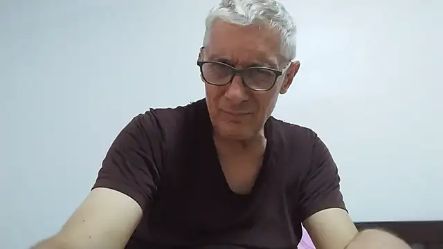 BIGUNCUTHARDCOCK live