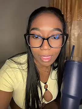 chell_iivy live