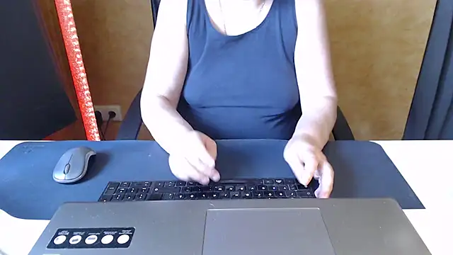 SweetPhoenix76 live