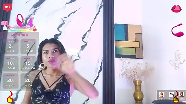 Astrid_Cardenas live