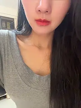 Lynn_33 live