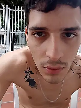 boy_max_latin live
