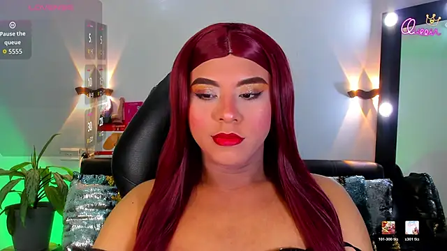 Emili_Roux live