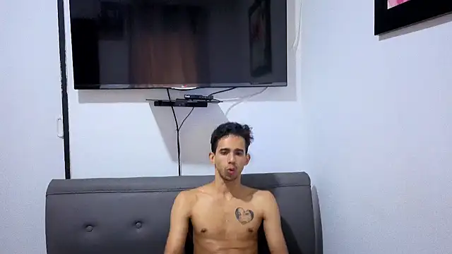 alexandro260 live