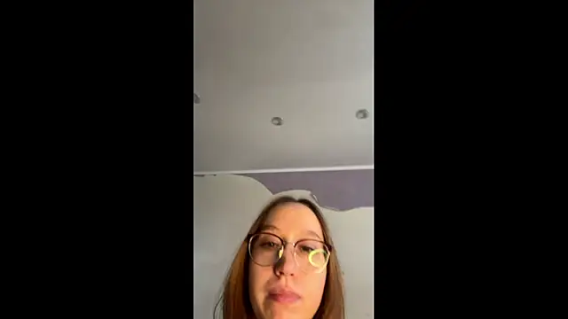 Maxine_X live