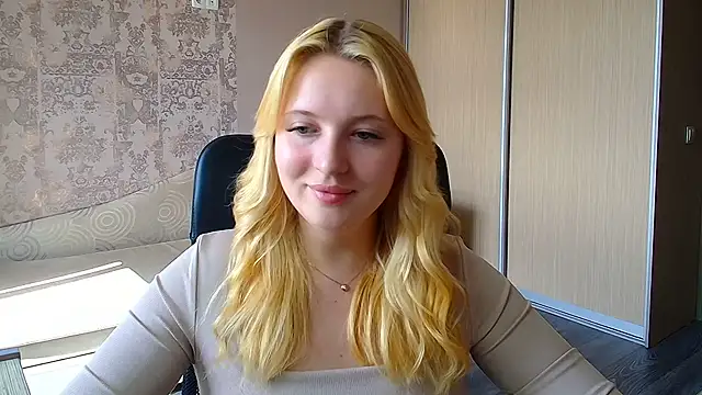 Milka_kiss_ live